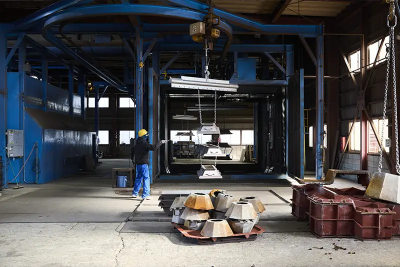 大型ショットブラスト機