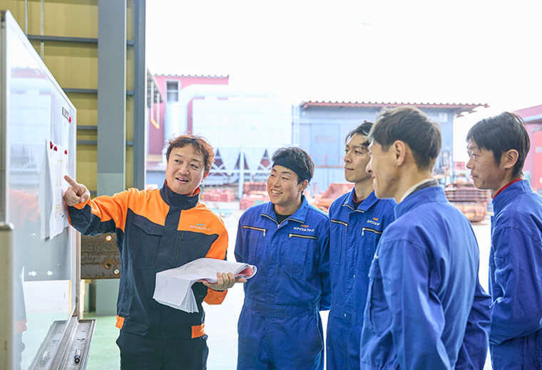 スタッフ間の打ち合わせ