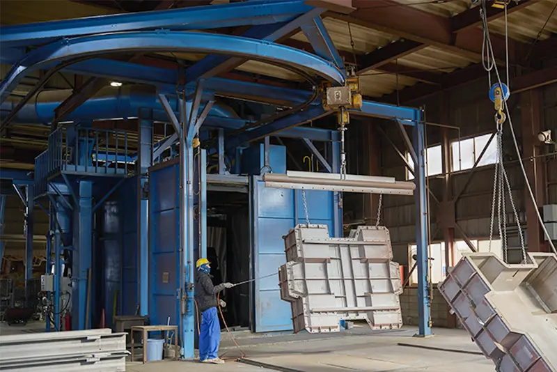大型ショットブラスト機