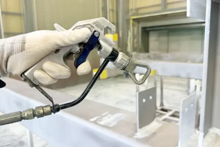 エアレス塗装